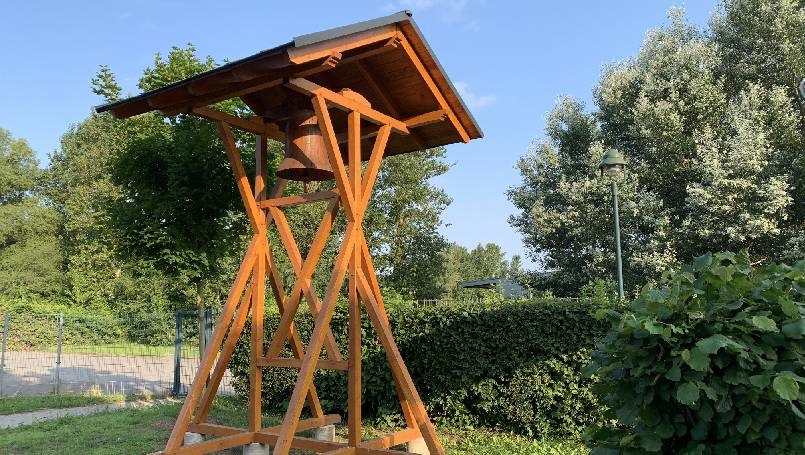 Glockenturm frisch überholt 2019  Im Jahr 2019 wurde der Glockenturm frisch überholt