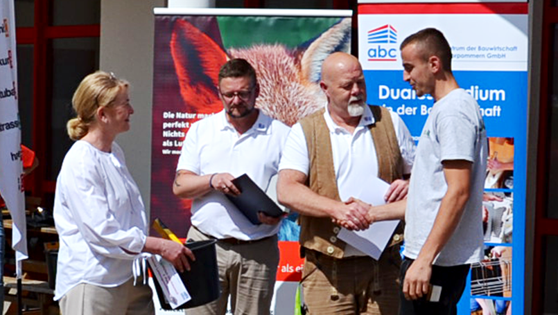 Bild 53 | Leistungswettbewerb-2025_Betonbauer-01 abc Bau M-V GmbH Interner Leistungswettbewerb 2025 – Siegerehrung Beton- und Stahlbetonbauer