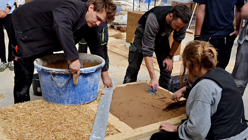 Glätten der Lehmschicht