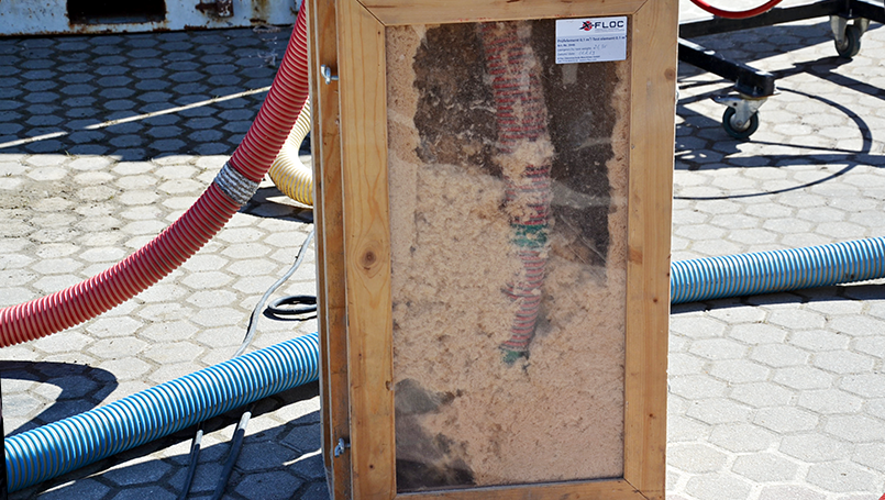 Demonstration der Einblastechnik am Vorführmodell