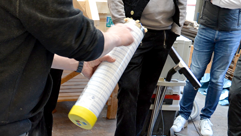 Überprüfen der Werte nach dem Wiegen – alles bestens, Dämmen erfolgreich!