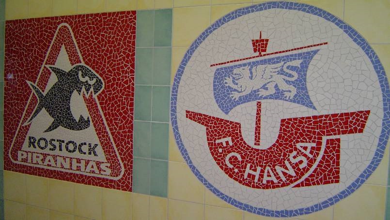 Logos Rostock Piranhas und F.C. Hansa in Mosaikfliesen